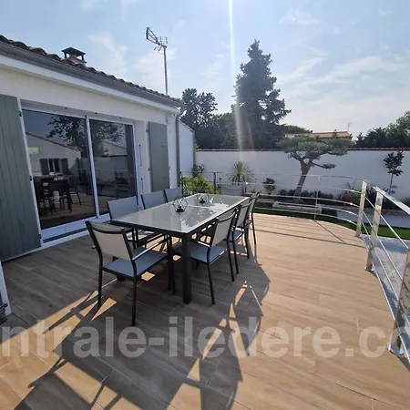 La De Bellevue Villa *